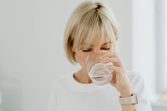 How Much Water Should I Drink to Prevent UTIs?