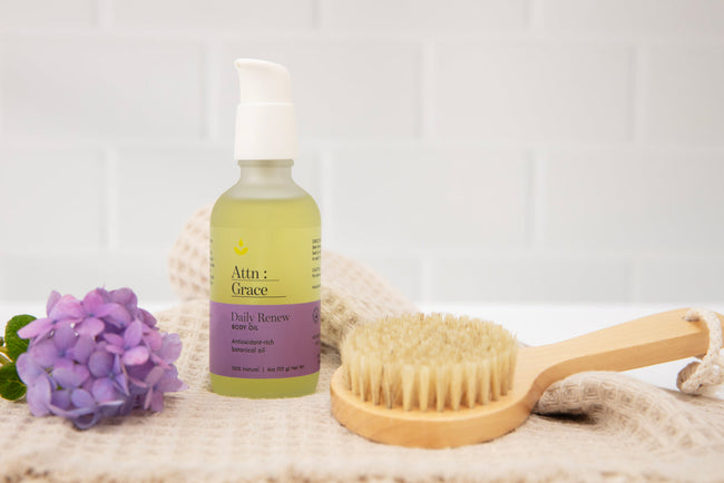 body oil and luffa 